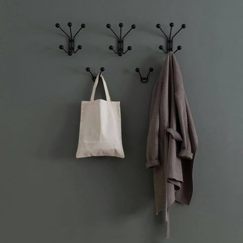 Maze Interior - XXS Black Coat Hook Bill