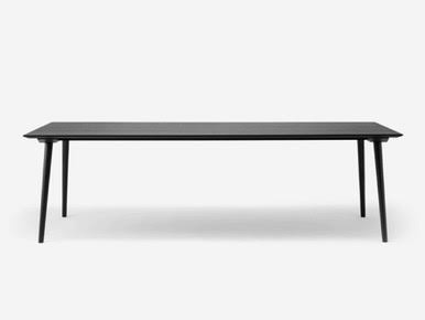 &Tradition SK6 In Between Dining Table - Chaplins
