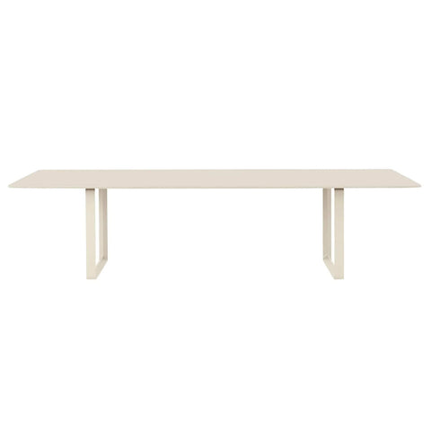 Muuto 70/70 Dining Table 255x108 cm Solid oak-black