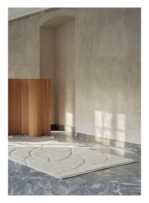 Monochrome Lineal Sweep Wool Rug