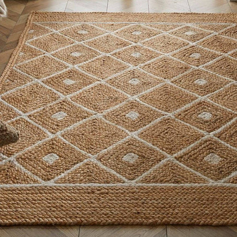 Esselle Prestbury Diamond Hand-Braided Rug