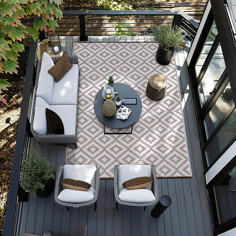 Green Decore Nirvana Reversible Outdoor Rug