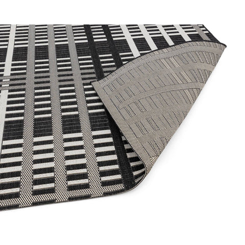 Ebern Designs Asiatic Patio Grid Rug PAT22
