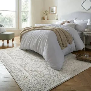 Dunelm Belle Traditional Medallion Rug