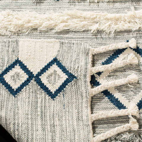 SAFAVIEH Kenya Rug KNY909