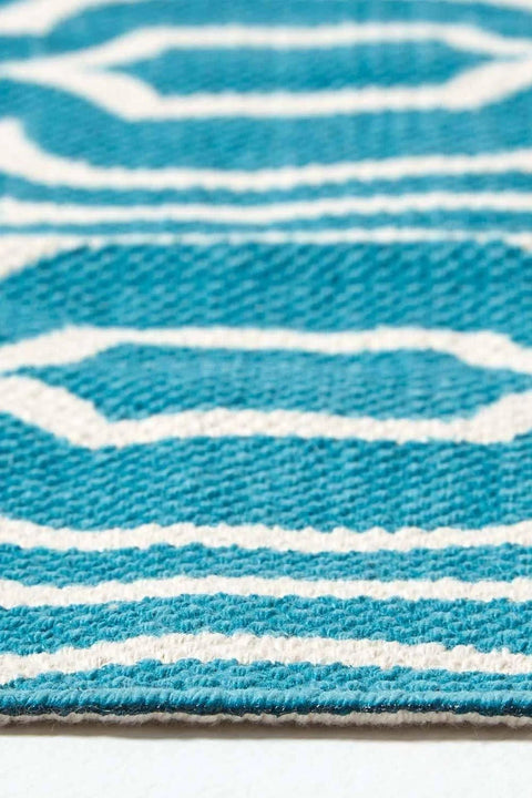 Homescapes Riga Handwoven Teal and White 100% Cotton Printed Patterned Rug