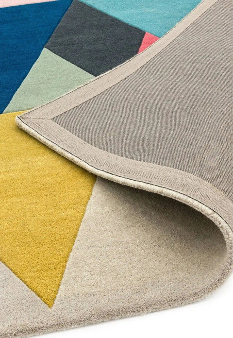 Asiatic Reef RF18 Triangle Multi Rug