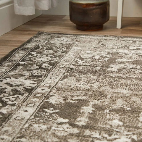 Scotts of Stow Anatolia Light Grey Rug