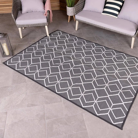 Charles Bentley Diamond Weatherproof Outdoor Rug