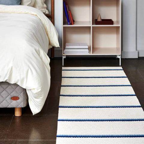 OLLE Blue 70x300cm / 2¼'x9 ¾'