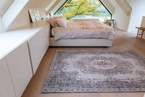 Palazzo Da Mosto Contarini White Rug