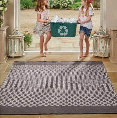 Hug Rug Woven Trellis Rug