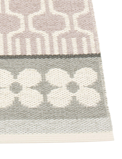 Pappelina Asta Rug Warm