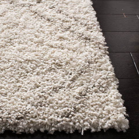 Safavieh Arizona Shag Rug