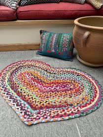 Second Nature Online Heart Rug