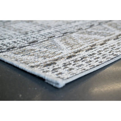 Mercury Row Brighton Area Rug